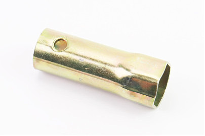 Ключ свечной для 2T — 21mm