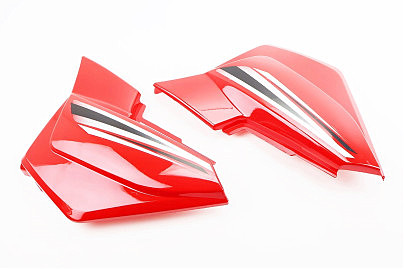 пластик — боковой средний лев, прав к-кт 2шт, КРАСНЫЙ