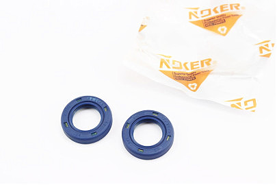 Сальник (15x25x5) к-кт 2шт, MS-170/171/180/181/190/191/210/211/211C/230/231/250/270/271/280/291/311/391-лев. или прав., синие