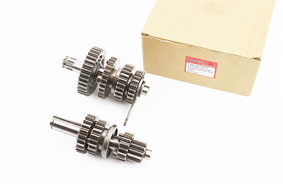 Коробка передач (два вала с шестернями), первичный вал 120мм Active