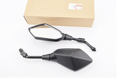 Зеркала к-кт на мотоцикл "призма" карбон, м10 (ССС — знак качества)