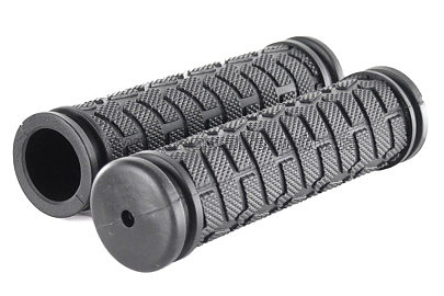 Грипсы (ручки руля)   черные, прямые, мягкие, ёлочка, длина 122 мм FLANB FL-424-1 BD