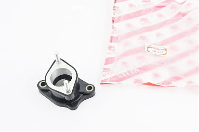 Патрубок карбюратора прорезиненный