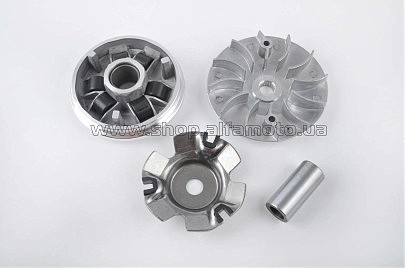 Вариатор передний 4T GY6 125/150 (палец, щека полная) JH