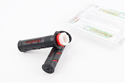 Рукоятка руля лев./пр. к-кт с вставкой, черно-красные