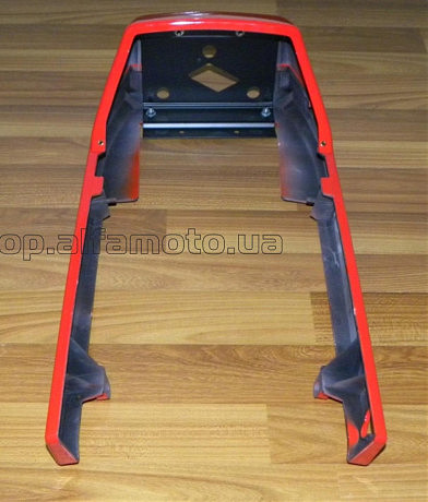 Пенал (задняя панель) (красный) (цельная) ЯВА 350 (638, 639) EVO-2