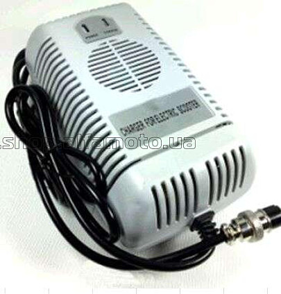 Зарядное устройство для электроскутеров 48V 2,5A VV