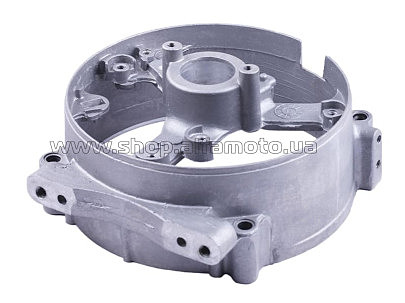 Крышка (левая) статора бензогенератора  1,2 KW AMG