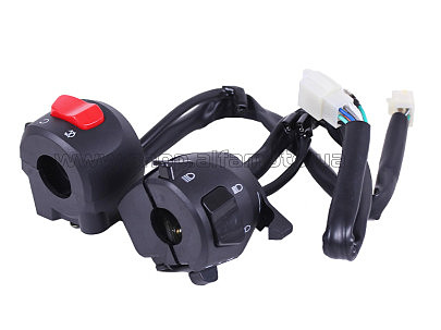 Блоки кнопок руля   (пара)  LF175-10M SR200 AMG