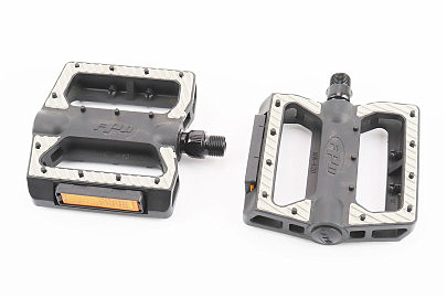 Педали велосипедные   CITY 9/16 (107x103x25mm) пластиковые, чёрно-серые NW-420 BBC