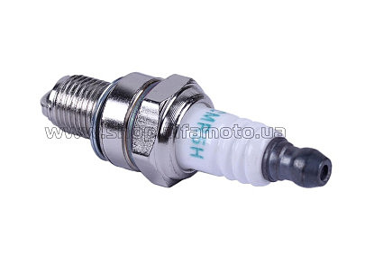 Свеча   4T CMR5H AMG