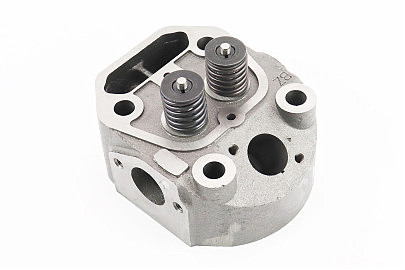 Головка цилиндра R175A в сборе, без форкамеры