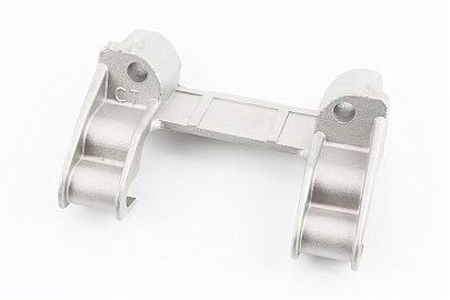 Крепление бака топливного (верхнее) 186F