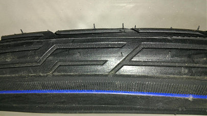 Велосипедная шина 28 * 1,25 (700 * 32C) (32-622) (S-192 Blue strip) Delitire-Индонезия (#LTK)